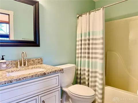 Bath - 5831 Ridgewood Rd, Springfield, OH 45502 photo 3 of 13