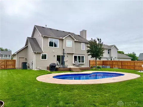 Exterior - 5831 Ridgewood Rd, Springfield, OH 45502 photo 6 of 9