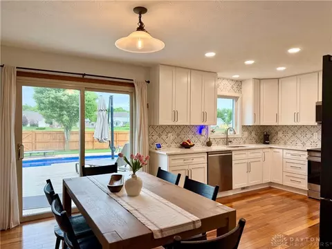 Kitchen - 5831 Ridgewood Rd, Springfield, OH 45502 photo 1 of 8