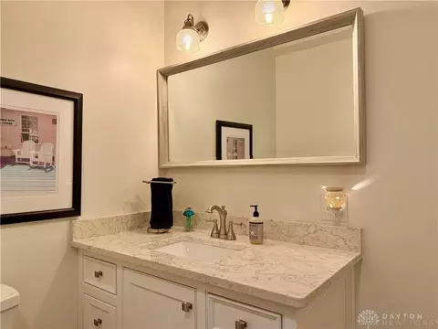 Bath - 5831 Ridgewood Rd, Springfield, OH 45502 photo 13 of 13