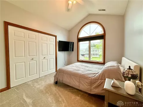 Bedroom - 5831 Ridgewood Rd, Springfield, OH 45502 photo 2 of 7
