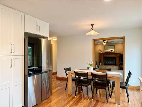 Dining - 5831 Ridgewood Rd, Springfield, OH 45502 photo 1 of 2