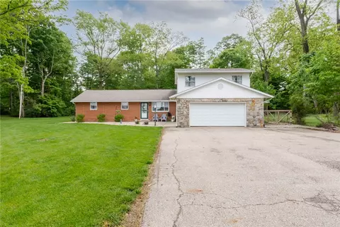5183 S Rangeline Rd, West Milton, OH 45383
