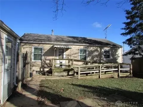 1907 Maryland Ave, Springfield, OH 45505 photo 2