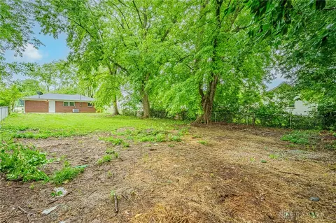Exterior - 260 Indiana Ave, Springfield, OH 45505 photo 8 of 8