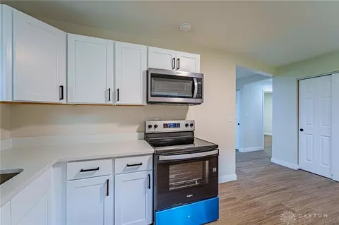 Kitchen - 260 Indiana Ave, Springfield, OH 45505 photo 4 of 4