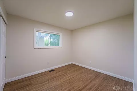 Bedroom - 260 Indiana Ave, Springfield, OH 45505 photo 2 of 7