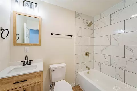 Bath - 260 Indiana Ave, Springfield, OH 45505 photo 1 of 1