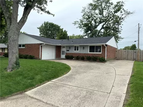 6501 Hemingway Rd, Huber Heights, OH 45424