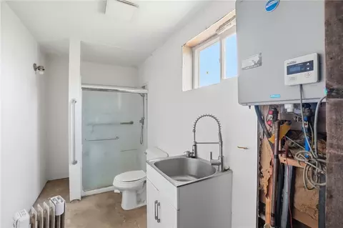 Bath - 4852 Eck Rd, Middletown, OH 45042 photo 13 of 13