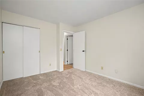 Bedroom - 76 Cranston Ct, Centerville, OH 45458 photo 6 of 6