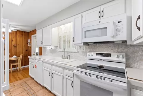 708 Lawnview Ave, Springfield, OH 45505 photo 9