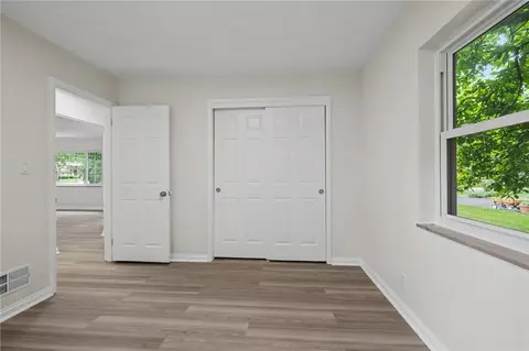 Bedroom - 1 Castle Dr, Kettering, OH 45429 photo 5 of 5