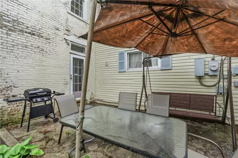 Exterior - 402 E Main St, Eaton, OH 45320 photo 13 of 15