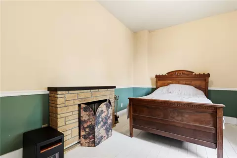 Bedroom - 402 E Main St, Eaton, OH 45320 photo 3 of 6