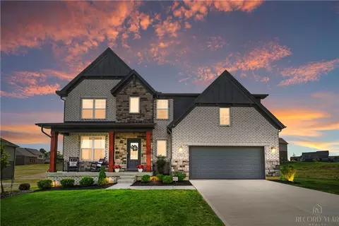 392 David Lee Ct, Monroe, OH 45050