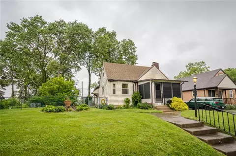 1747 Coventry Rd, Dayton, OH 45420