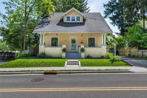 119 S High St, Urbana, OH 43078