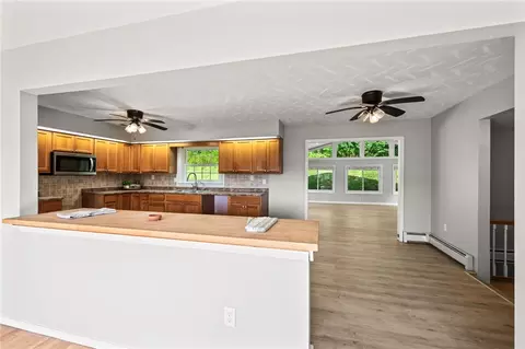 Entry Way - 1755 Riverside Dr, Sidney, OH 45365 photo 1 of 4