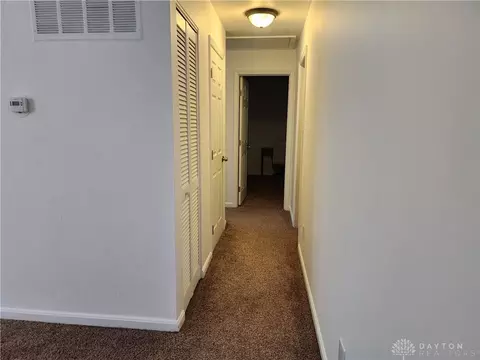Entry Way - 2250 Coach Dr #E, Kettering, OH 45440 photo 3 of 3