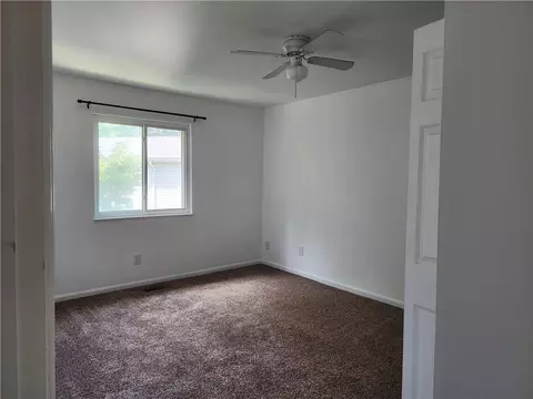 Bedroom - 2250 Coach Dr #E, Kettering, OH 45440 photo 6 of 6