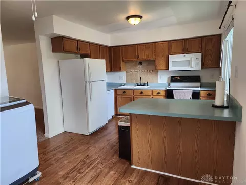 Kitchen - 2250 Coach Dr #E, Kettering, OH 45440 photo 1 of 2
