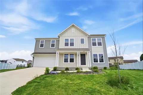 230 Litten Ct, Brookville, OH 45309