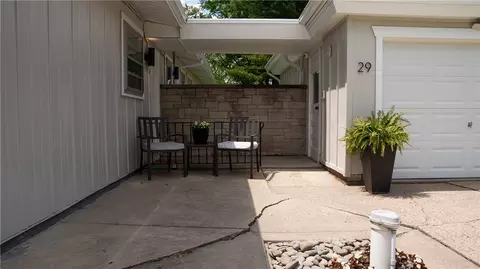 Exterior - 29 Gordon Rd, Springfield, OH 45504 photo 2 of 11