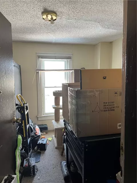 Bedroom - 1223 Lagonda Ave, Springfield, OH 45503 photo 2 of 2