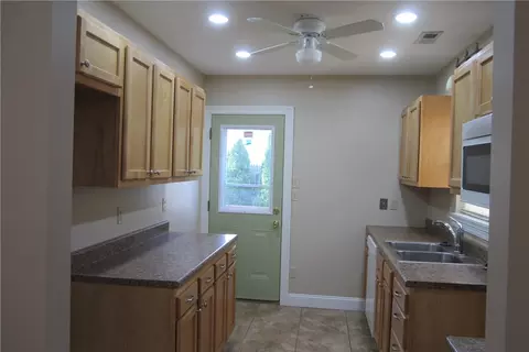 Kitchen - 1448 Southlyn Dr, Kettering, OH 45409 photo 1 of 1