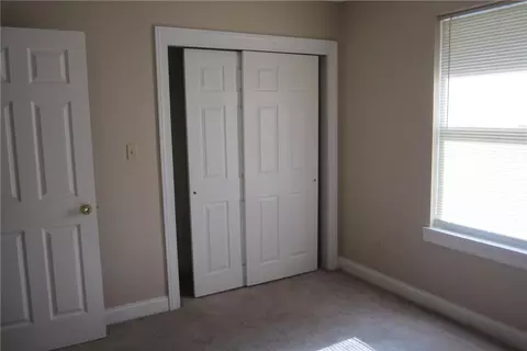 Bedroom - 1448 Southlyn Dr, Kettering, OH 45409 photo 2 of 5