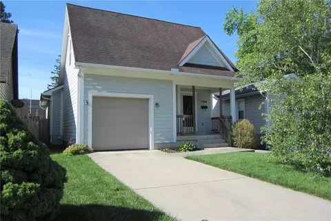 Exterior - 1448 Southlyn Dr, Kettering, OH 45409 photo 2 of 7