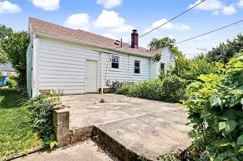 Exterior - 1663 Pershing Blvd, Dayton, OH 45410 photo 4 of 8