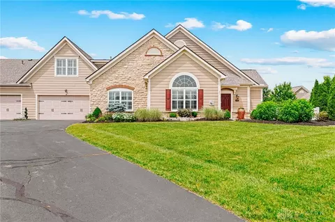 7151 Liberty Grand Dr, Liberty Township, OH 45069