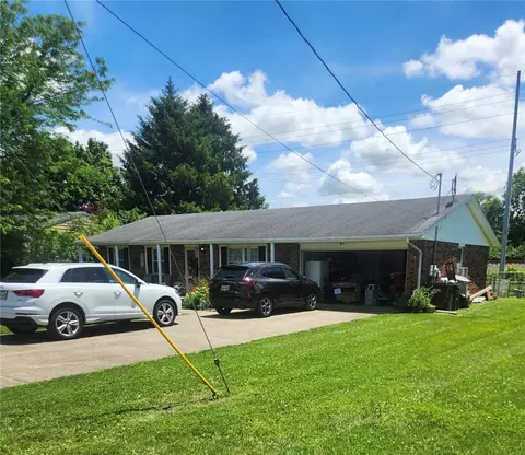 8233 Meadowlark Dr, Carlisle, OH 45005