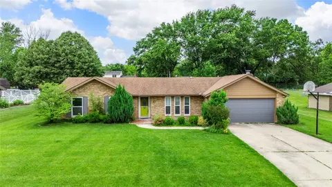 1601 George Washington Dr, Dayton, OH 45432