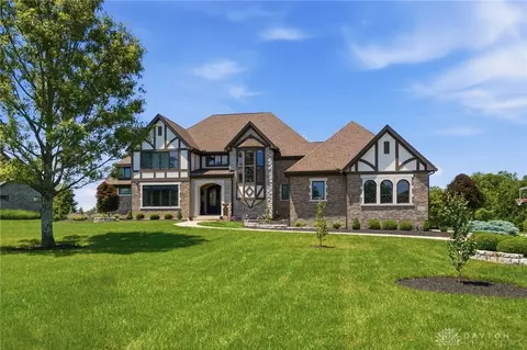 8231 Turning Leaf Xing, Springboro, OH 45066