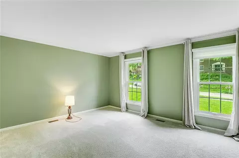 Living - 5003 Lausanne Dr, Centerville, OH 45458 photo 7 of 7