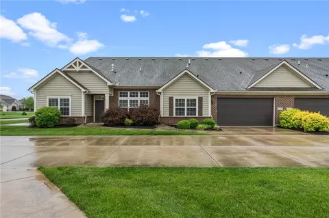 1243 Bourdeaux Way, Dayton, OH 45458