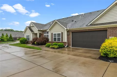 1243 Bourdeaux Way, Dayton, OH 45458