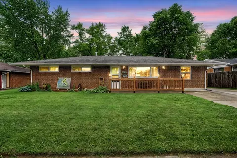6026 Longford Rd, Huber Heights, OH 45424