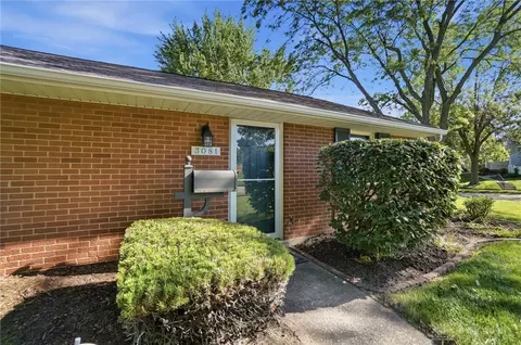 Exterior - 3081 Viewcrest Pl, Kettering, OH 45420 photo 2 of 10