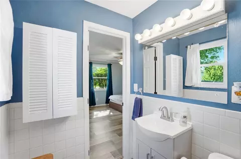Bath - 3081 Viewcrest Pl, Kettering, OH 45420 photo 2 of 3