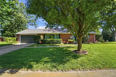 3081 Viewcrest Pl, Kettering, OH 45420