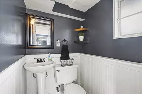 Bath - 1537 Marilyn Ave, Kettering, OH 45420 photo 2 of 2