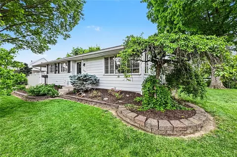 Exterior - 1537 Marilyn Ave, Kettering, OH 45420 photo 10 of 11