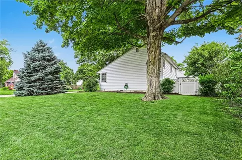 Exterior - 1537 Marilyn Ave, Kettering, OH 45420 photo 11 of 11