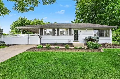 Exterior - 1537 Marilyn Ave, Kettering, OH 45420 photo 2 of 11