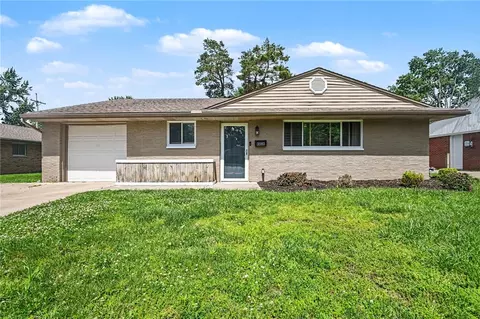 2340 Acorn Dr, Dayton, OH 45419