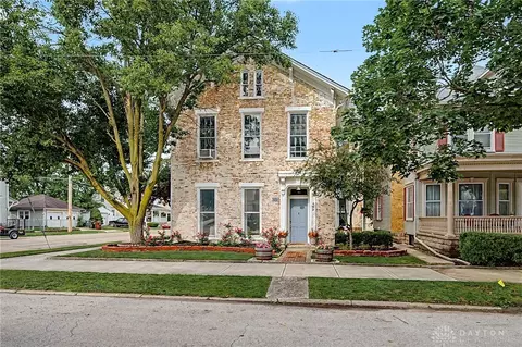 402 Broadway, Piqua, OH 45356